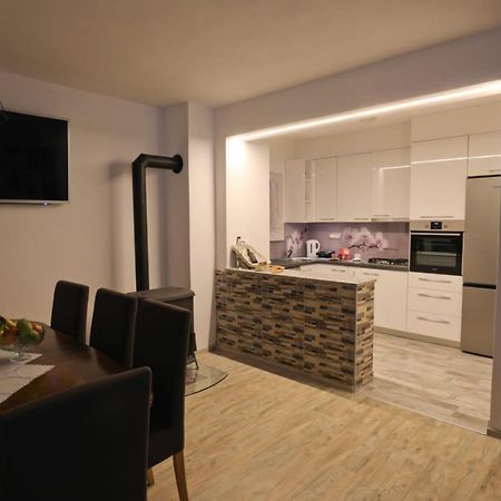 Apartman Teo &Tena Otočac Eksteriør bilde