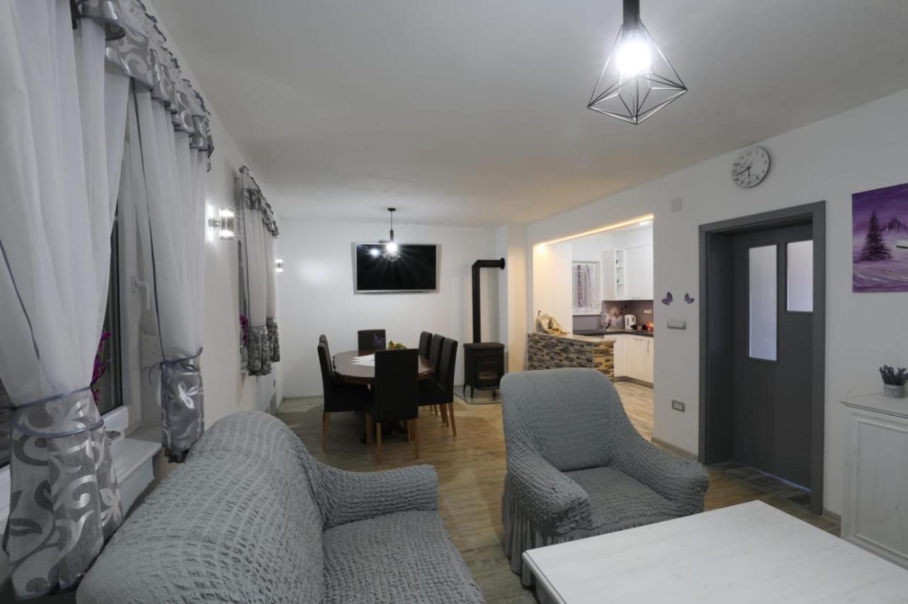 Apartman Teo &Tena Otočac Eksteriør bilde