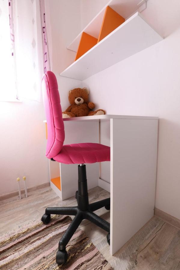 Apartman Teo &Tena Otočac Eksteriør bilde